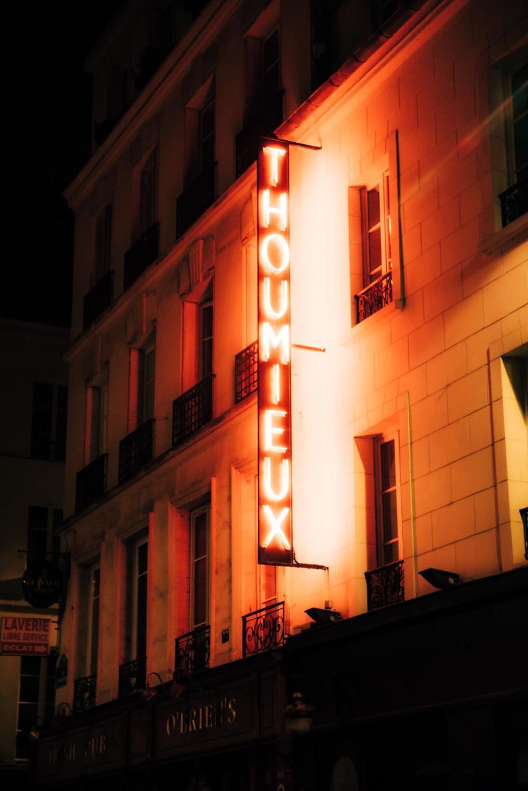 Hotel Thoumieux Paris Exterior foto